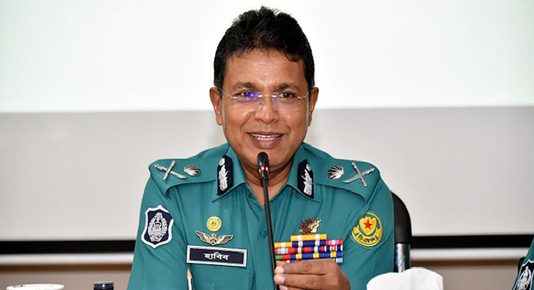এপিজে আবদুল কালাম ইন্টারন্যাশনাল অ্যাওয়ার্ড পেলেন ডিএমপি কমিশনার