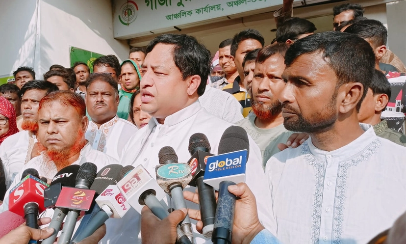 বিক্ষোভকারী শ্রমিকদের ঘরে ফেরার আহ্বান সাবেক মেয়র জাহাঙ্গীরের