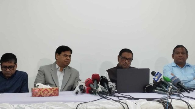 তিন দিনে ৩৫৯৬ মেট্রিক টন পেঁয়াজ ও আলু আমদানি