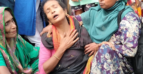 পারিবারিক অশান্তিতে ৩ সন্তান নিয়ে নদীতে ঝাঁপ মায়ের