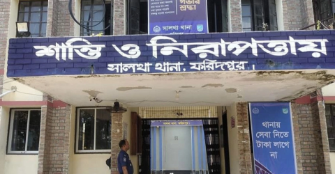 সালথায় ককটেল বিস্ফোরণ, পুলিশের ওপর হামলা বিএনপির ৭ নেতাকর্মী গ্রেপ্তার