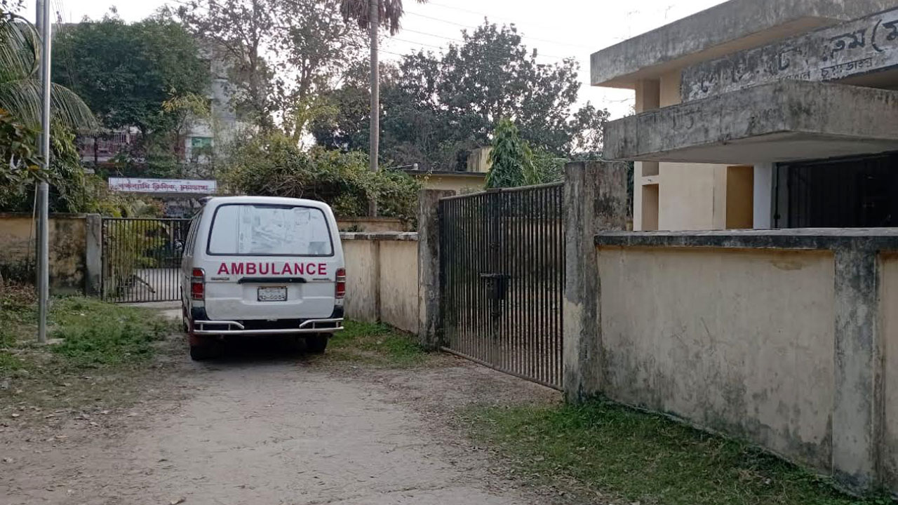 পরকীয়া সম্পর্কের কথা জেনে যাওয়ায় স্ত্রীকে হত্যার অভিযোগ