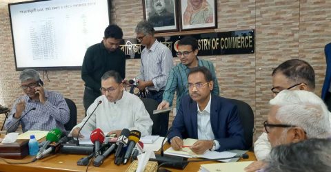 আজ রাতেই ভারত থেকে আসবে পেঁয়াজ