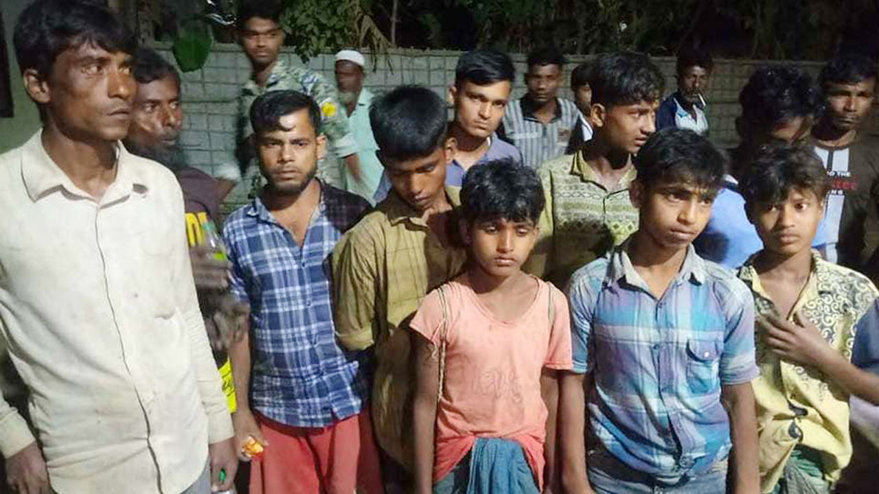 মুক্তিপণ দিয়ে ছাড়া পেলেন টেকনাফের ১০ অপহৃত