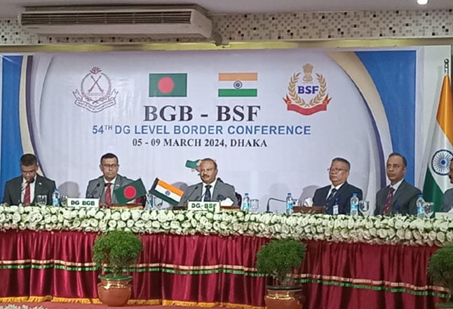 সীমান্ত হত্যা শূন্যের কোঠায় নামিয়ে আনতে যৌথ টহল জোরদারে উভয় পক্ষ সম্মত: ডিজি বিজিবি-বিএসএফ