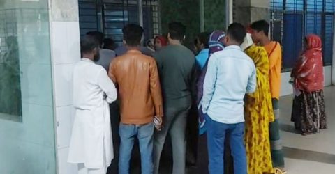 ঈদের কেনাকাটা করতে এসে ঘরে ফেরা হলো না মায়ের