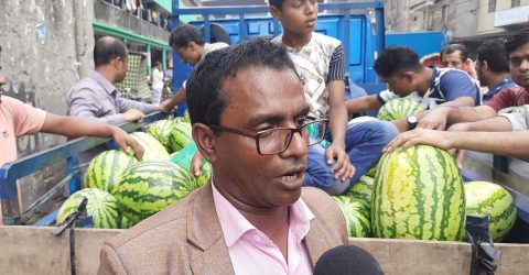 ৫০০ টাকার তরমুজ ২৫০, বিক্রেতা বলছেন ‘যথেষ্ট লাভ হচ্ছে’