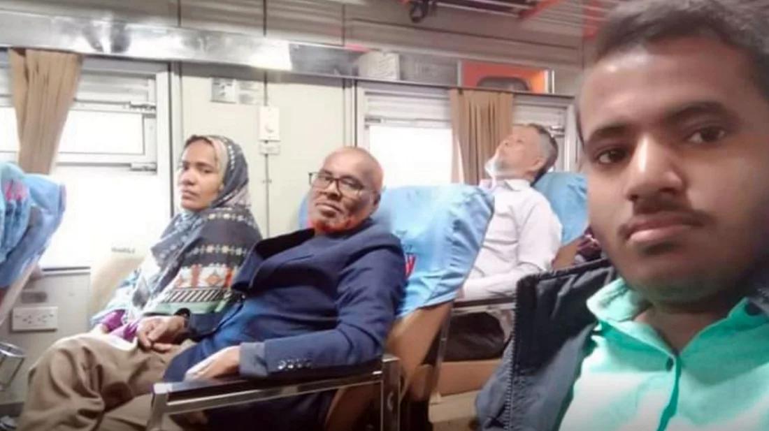 বারবার অনুরোধেও গতি কমায়নি বাসচালক: বাবা নিহত, মা-ছেলে মুমূর্ষু