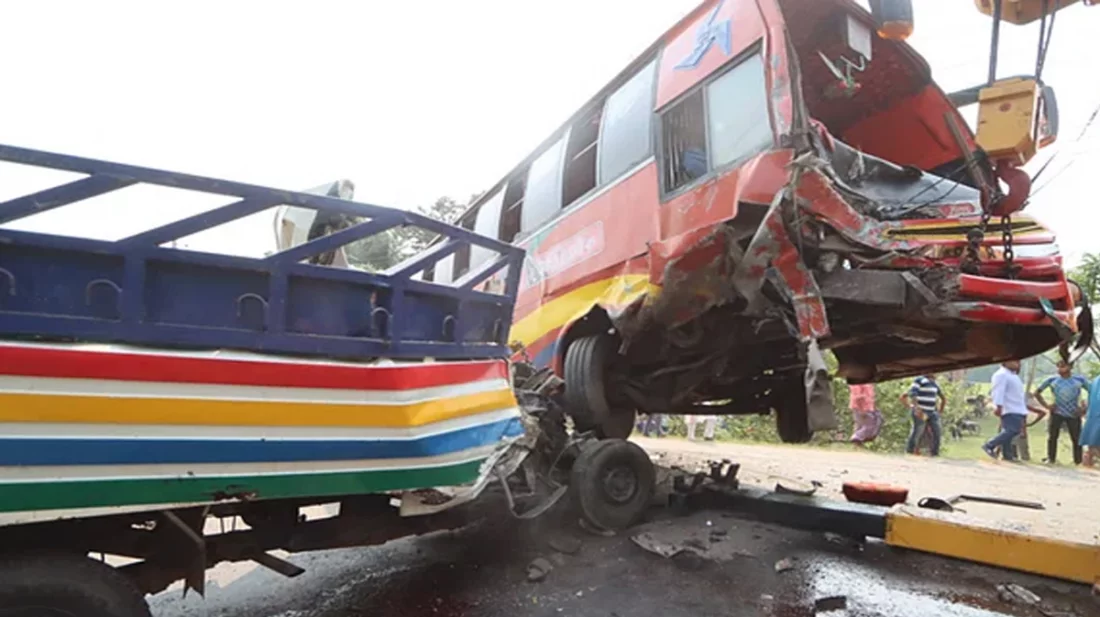 ফরিদপুরে দুর্ঘটনায় ৫ সদস্যের তদন্ত কমিটি