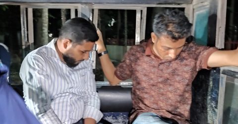 পাবনায় ঘুষের টাকাসহ আটক পাউবোর দুই প্রকৌশলী জেলহাজতে