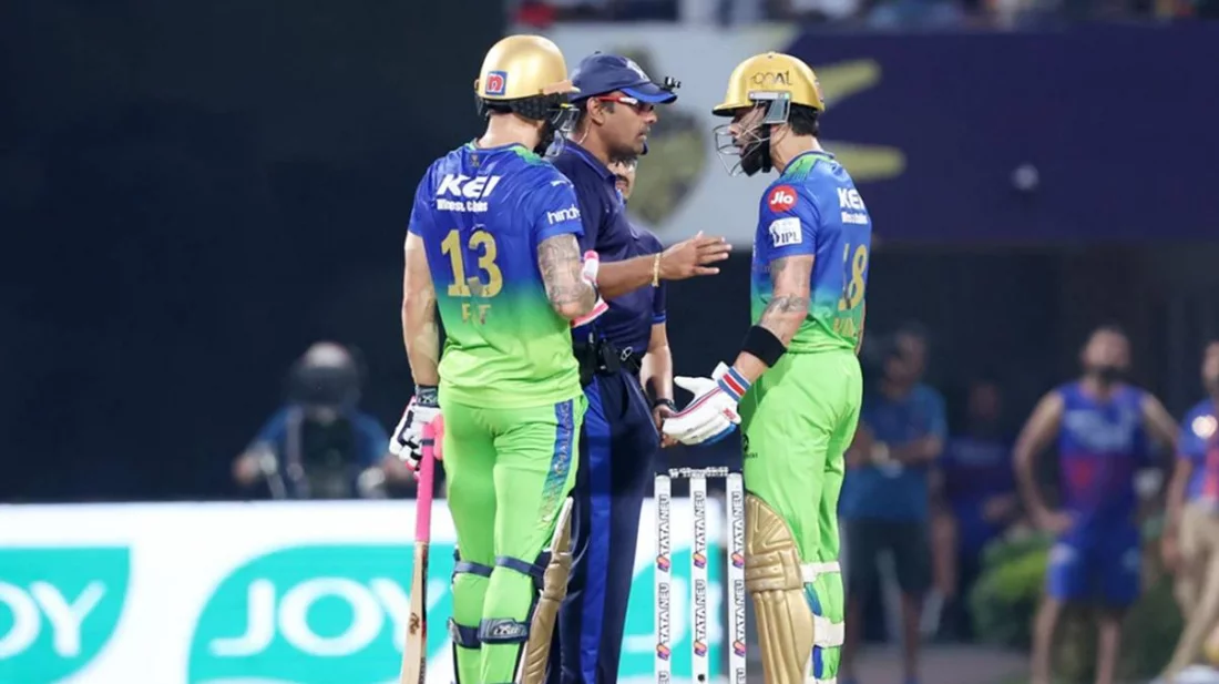আম্পায়ারের সঙ্গে তর্কে জড়িয়ে জরিমানা গুনলেন কোহলি