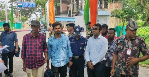 ভারতে মেলা দেখতে গিয়ে আটক, আখাউড়া দিয়ে দেশে ফিরলেন ১৩ জন
