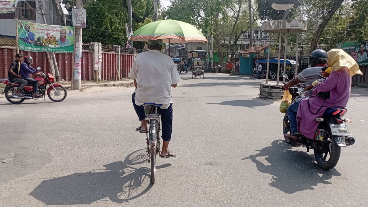 চুয়াডাঙ্গায় দেশের সর্বোচ্চ তাপমাত্রা ৪৩ ডিগ্রি