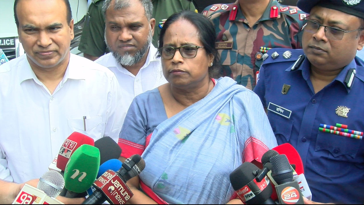 সরকারি সুবিধা নিয়ে নির্বাচনী প্রচারণায় অংশ নিলে প্রার্থিতা বাতিলঃ ইসি রাশেদা
