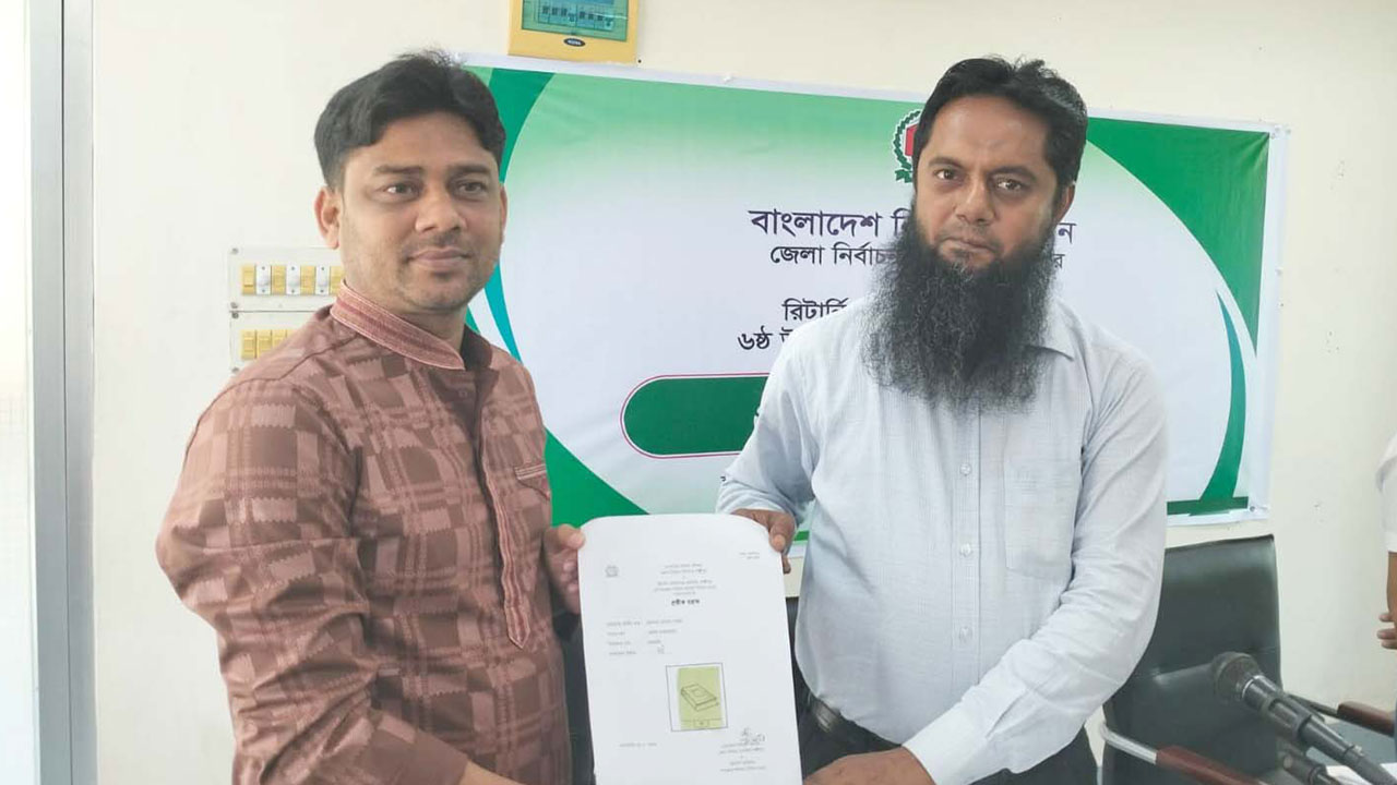 প্রথম ধাপের উপজেলা নির্বাচনায় লক্ষ্মীপুরে প্রতীক পেয়েই প্রচারণার মাঠে প্রার্থীরা