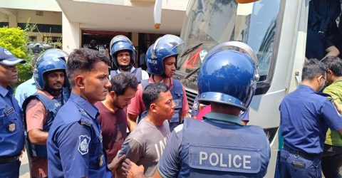 বান্দরবানে কেএনএফের ৫৩ জনের রিমান্ড