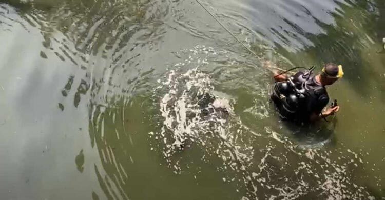 মহাখালী লেকে ফের অভিযান, শিশু পানিতে পড়া নিয়ে সন্দেহ