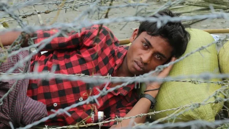 রোহিঙ্গাদের কাছেই সাহায্য চায় জান্তা সরকার