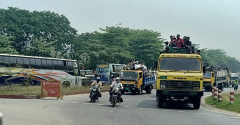 বঙ্গবন্ধু সেতু-ঢাকাগামী লেন বন্ধ, উত্তরে বাড়ছে যানবাহনের চাপ