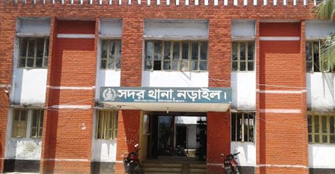 নড়াইলে ভাড়াটিয়ার ঘরে মিলল গৃহবধূর গলাকাটা মরদেহ