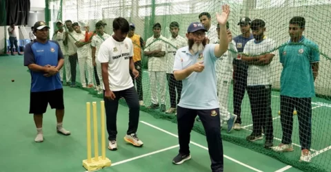 কথা অনুসারে কাজ শুরু করেছেন মুশতাক