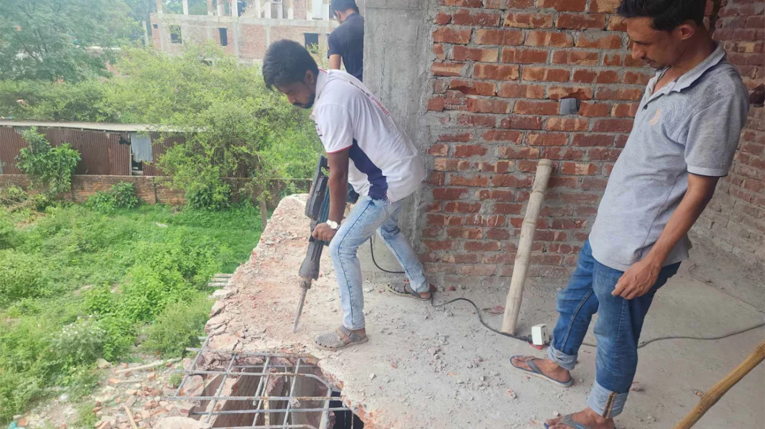 কেরানীগঞ্জে রাজউকের উচ্ছেদ অভিযান, জরিমানা