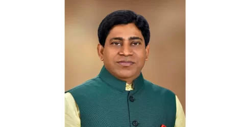 ‘তীব্র দাবদাহে খেটে খাওয়া মানুষের পাশে দাঁড়াতে হবে’