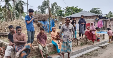নির্বাচনে জয়ী প্রার্থীর কর্মীদের হুমকি-নির্যাতনে আতঙ্কে গ্রামবাসী, যেতে পারছেন না বাজারে