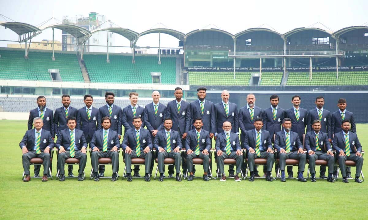 বিশ্বকাপের ফটোসেশন সারল শান্ত-সাকিবরা