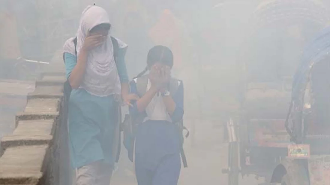 সকাল সকাল বৃষ্টির পর ‘গ্রহণযোগ্য’ ঢাকার বাতাস