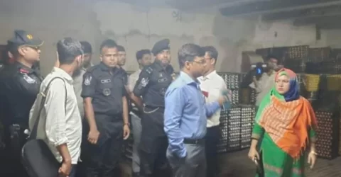 মাদারীপুরে কোল্ড স্টোরেজে অভিযান, দুই ডিম ব্যবসায়ীকে জরিমানা