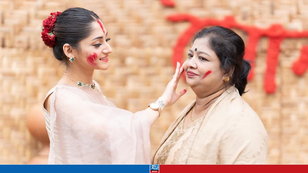 মায়ের ডানায় নিজেকে সবচেয়ে নিরাপদ ভাবতাম: পূজা চেরি