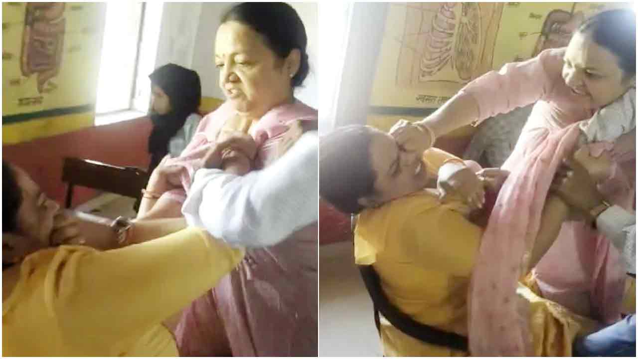 স্কুলে দেরি করে আসায় শিক্ষককে পেটালেন নারী অধ্যক্ষ