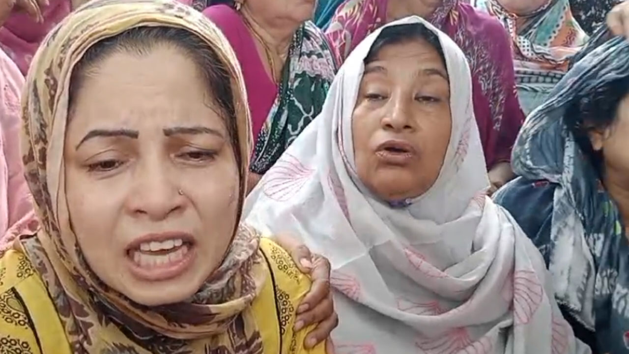 ‘তিনি তো কারও ক্ষতি করেননি, কেন তাকে মেরে ফেলল’
