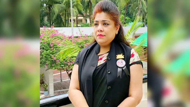 মুকসুদপুর উপজেলা পরিষদ নির্বাচনের প্রচারণায় মন্ত্রীর মেয়ে, স্থানীয় আওয়ামী লীগে অস্বস্তি