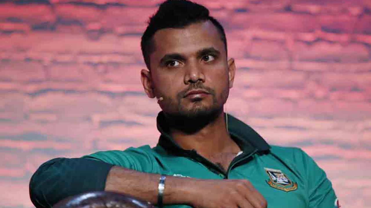 বাংলাদেশের বিশ্বকাপ দল নিয়ে যে বার্তা দিলেন মাশরাফি