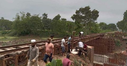 তিন ঘণ্টা পর ঢাকা-ময়মনসিংহ রেল যোগাযোগ স্বাভাবিক
