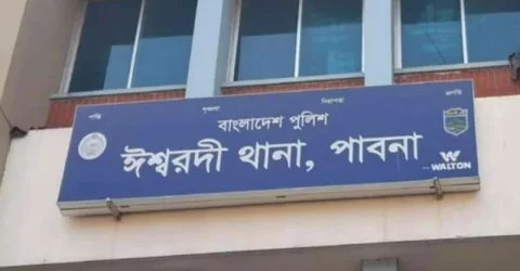 পিটিয়ে ২ বিড়াল হত্যার ঘটনায় মামলা