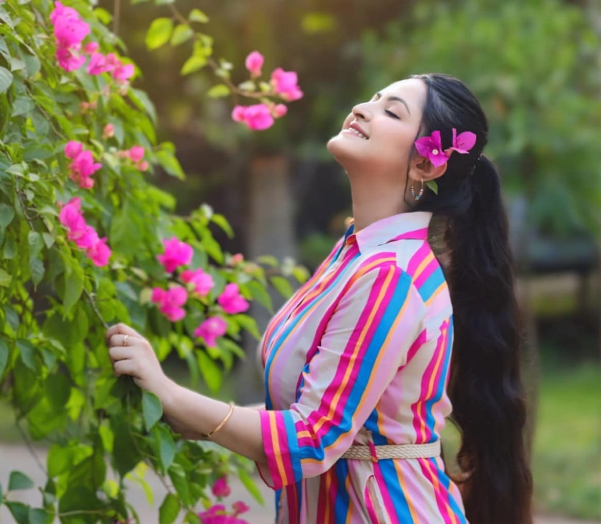 পরীর মেয়ের নাম সাফিরা সুলতানা, নিয়ম মেনেই নিয়েছেন দত্তক