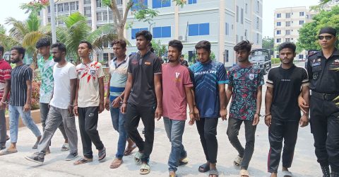 রাজশাহীতে মিজু গ্যাংয়ের মূলহোতাসহ গ্রেপ্তার ১১