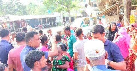বাবার বাড়ি যাওয়ার পথে সড়কে প্রাণ গেল গৃহবধূর, আহত ৩