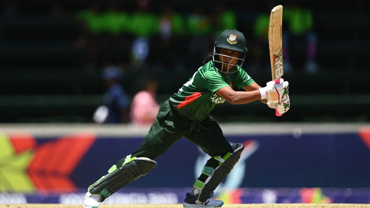 দিলারার ব্যাটে লড়াইয়ের পুঁজি পেল বাংলাদেশ