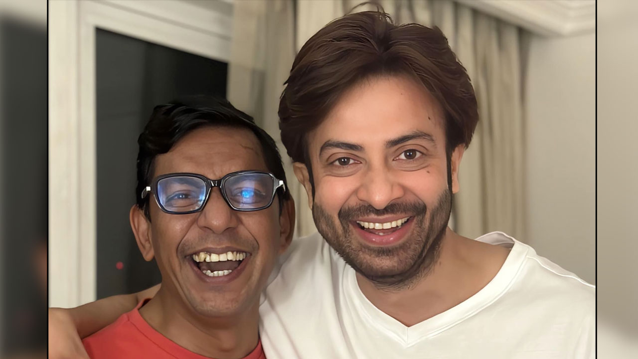 ভয় নাই, শাকিবের সঙ্গে ছবি দিয়ে বললেন চঞ্চল