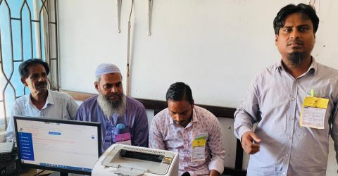 জালভোট দেওয়ায় যুবকের অর্থদণ্ড, প্রিসাইডিং কর্মকর্তাসহ আটক ৬