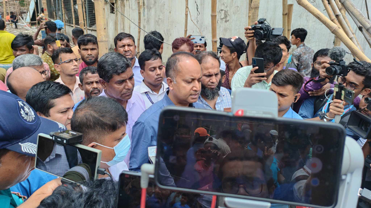 সাদেক অ্যাগ্রো উচ্ছেদ: ব্যক্তি বা প্রতিষ্ঠান নয়, অভিযান অবৈধ দখলদারের বিরুদ্ধে