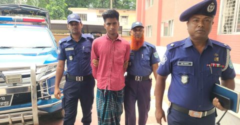 ডাকাতি করতে গিয়ে গৃহবধূকে হত্যা, চার মাস পর মূল আসামি গ্রেপ্তার