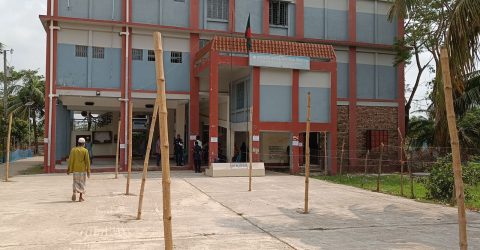 সুষ্ঠু পরিবেশে চলছে ভোটগ্রহণ, ভোটার উপস্থিতি কম