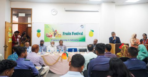 গ্রিন ইউনিভার্সিটিতে মৌসুমি ফল উৎসব