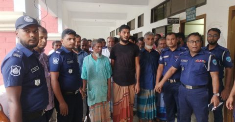 কুমিল্লায় রায় পক্ষে না যাওয়ায় সালিশকারীকে হত্যা: ৬ জনের মৃত্যুদণ্ড, যাবজ্জীবন ১০