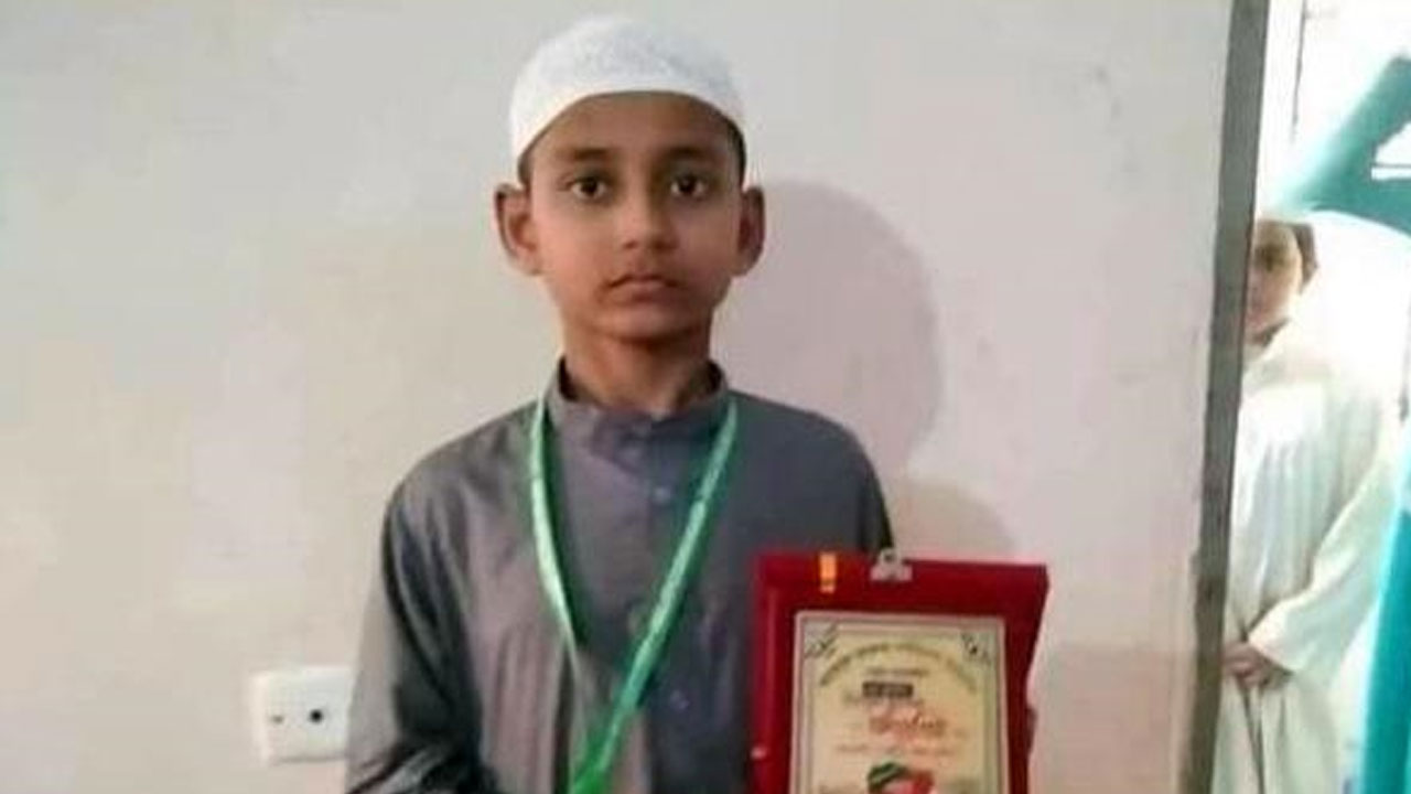 ‘আমার প্রতি দয়া করুন, আমাকে বাঁচতে সহযোগিতা করুন’